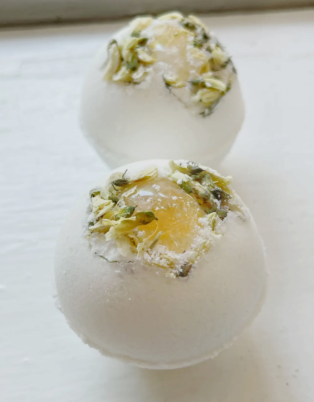 Citrine & Jasmine Bath Bomb